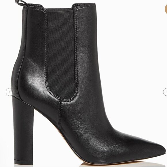 Marc Fisher | Women's Garliss Chelsea Boot - Picture 2 of 11